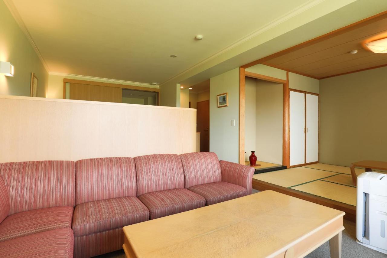 Hotel Furano La Terre à Nakafurano Extérieur photo